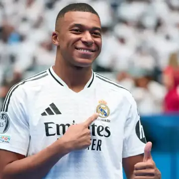Kylian Mbappé: Biography.