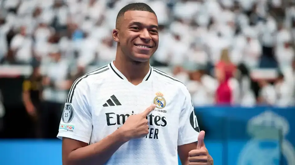 Kylian Mbappé: Biography.